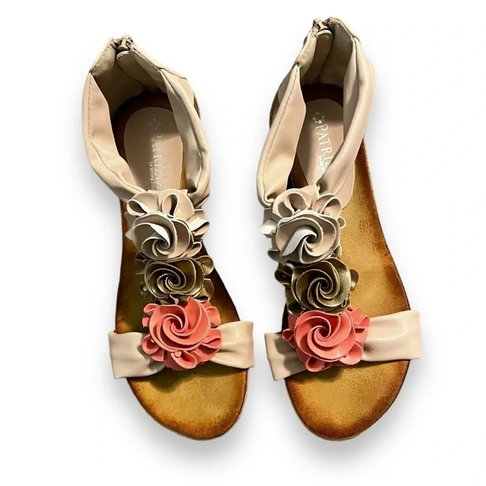 Patrizia Harlequin T-strap Wedge Sandals Size 7.5 Rosettes back zip Girly